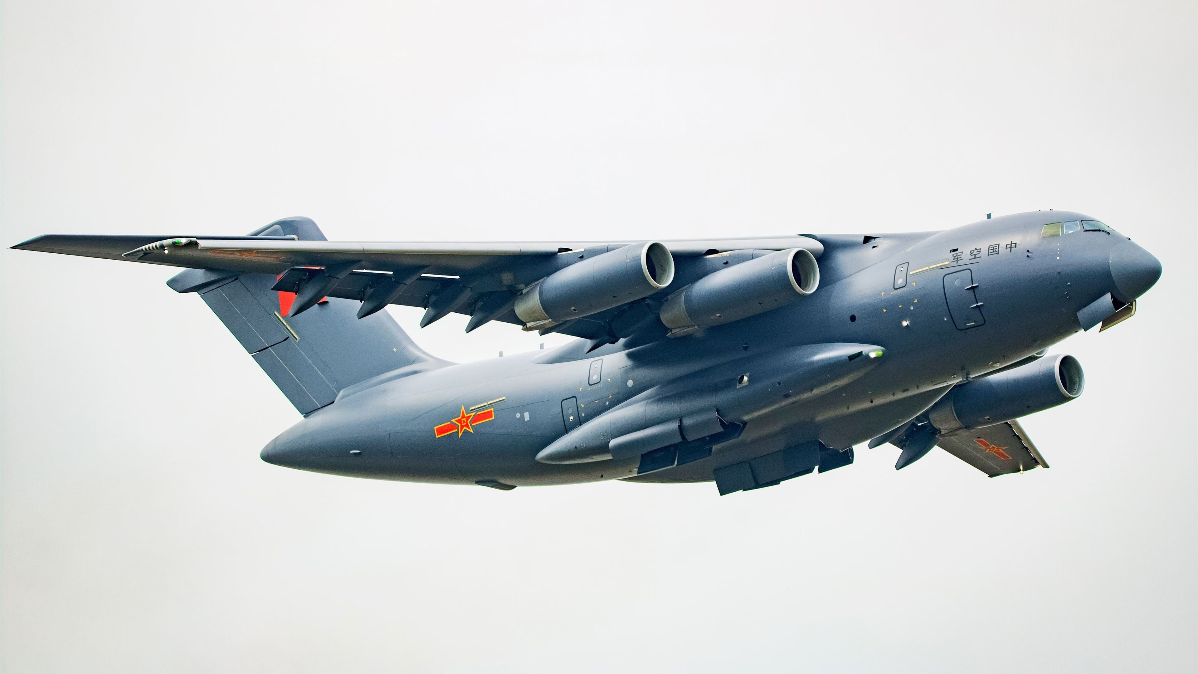 跨联赛的梦幻对决，乔治关键战不手软，广厦队巅峰对决鹈鹕胜出