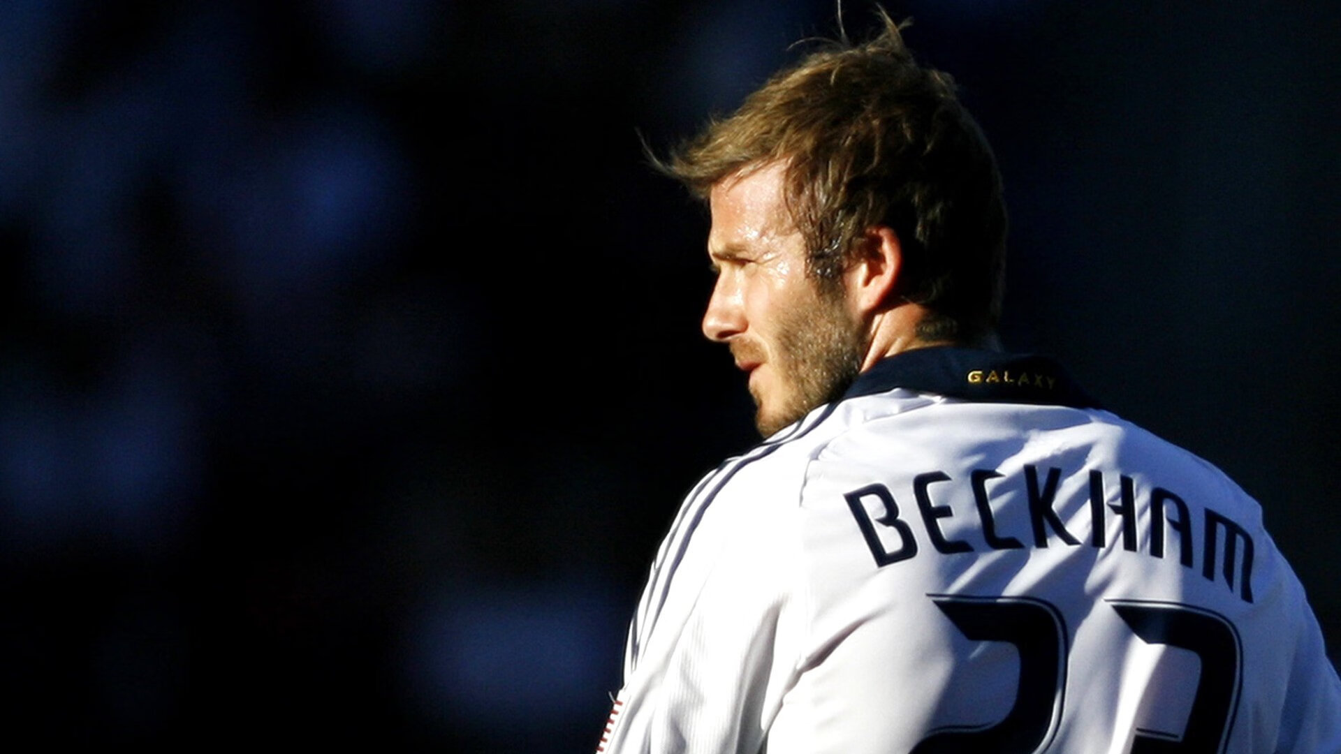 最后的篮球，当76人遇到深圳，利拉德成为幽灵之战唯一的灯塔